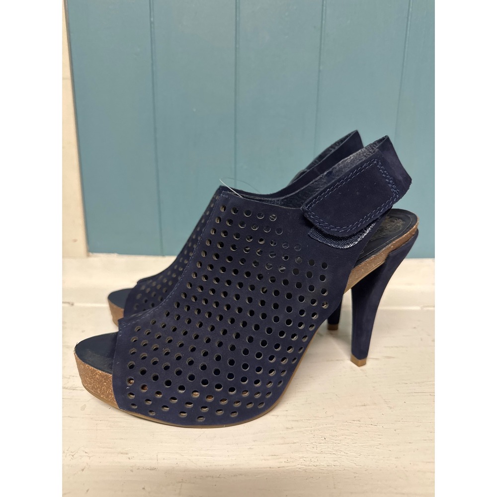 Vince Camuto Navy‎ Perforated Suede Peep Toe Slingback Heels Size 9M